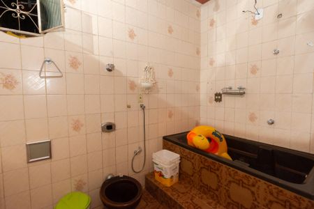 Casa à venda com 458m², 6 quartos e 1 vagaCasa1 - Banheiro da Suite