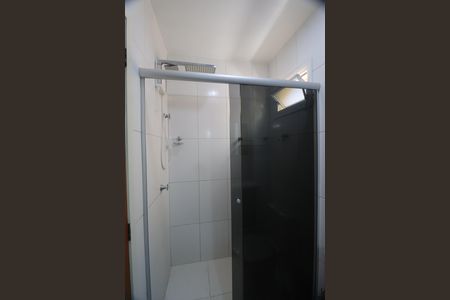 Casa de condomínio para alugar com 55m², 2 quartos e 2 vagasBanheiro