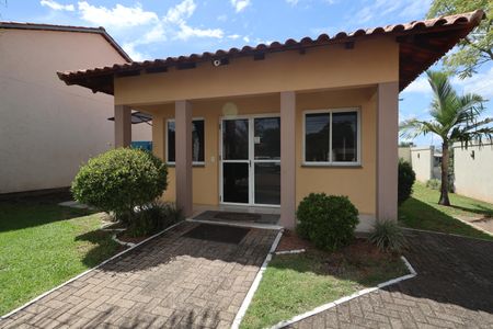 Casa de condomínio para alugar com 55m², 2 quartos e 2 vagasÁrea comum - Salão de festas