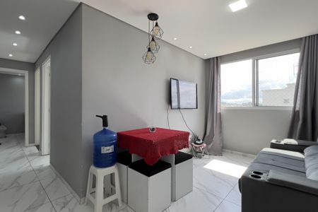 Sala de apartamento para alugar com 2 quartos, 44m² em Vila Nova Bonsucesso, Guarulhos