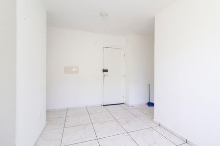 Sala de apartamento para alugar com 2 quartos, 41m² em Colônia (zona Leste), São Paulo