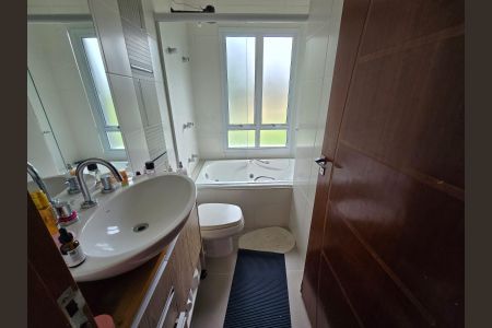 Casa para alugar com 300m², 2 quartos e 3 vagas Casa para alugar com 300m², 2 quartos e 3 vagasBanheiro