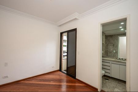 Apartamento à venda com 100m², 3 quartos e 2 vagasSuíte 3