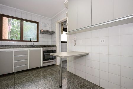 Apartamento à venda com 100m², 3 quartos e 2 vagasCozinha