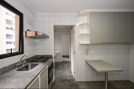 Apartamento à venda com 100m², 3 quartos e 2 vagasCozinha