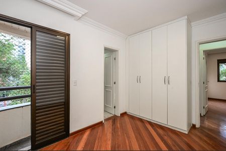Apartamento à venda com 100m², 3 quartos e 2 vagasSuíte 3