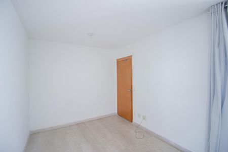 Sala de apartamento à venda com 2 quartos, 45m² em Chacaras Reunidas Santa Terezinha, Contagem