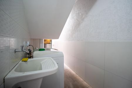 Casa para alugar com 182m², 3 quartos e 2 vagas Casa para alugar com 182m², 3 quartos e 2 vagasÁrea de Serviço