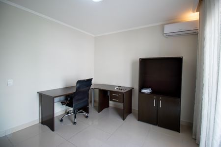 Casa para alugar com 182m², 3 quartos e 2 vagas Casa para alugar com 182m², 3 quartos e 2 vagasQuarto 1