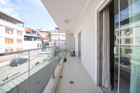 Casa para alugar com 182m², 3 quartos e 2 vagas Casa para alugar com 182m², 3 quartos e 2 vagasVaranda