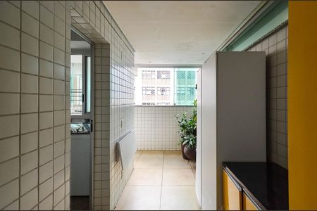 Apartamento à venda com 126m², 3 quartos e 2 vagas Apartamento à venda com 126m², 3 quartos e 2 vagasÁrea Privativa