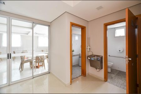 Apartamento à venda com 126m², 3 quartos e 2 vagas Apartamento à venda com 126m², 3 quartos e 2 vagasÁrea comum