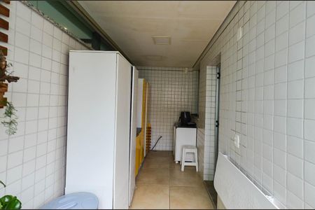 Apartamento à venda com 126m², 3 quartos e 2 vagas Apartamento à venda com 126m², 3 quartos e 2 vagasÁrea Privativa