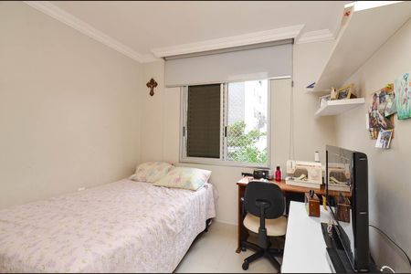 Apartamento à venda com 126m², 3 quartos e 2 vagas Apartamento à venda com 126m², 3 quartos e 2 vagasQuarto 2