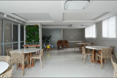 Apartamento à venda com 126m², 3 quartos e 2 vagas Apartamento à venda com 126m², 3 quartos e 2 vagasÁrea comum