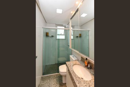 Apartamento à venda com 126m², 3 quartos e 2 vagas Apartamento à venda com 126m², 3 quartos e 2 vagasBanheiro Suíte