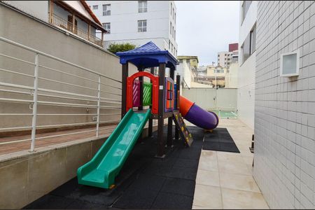 Apartamento à venda com 126m², 3 quartos e 2 vagas Apartamento à venda com 126m², 3 quartos e 2 vagasÁrea comum