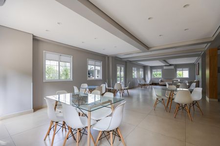 Apartamento para alugar com 42m², 1 quarto e 1 vaga Apartamento para alugar com 42m², 1 quarto e 1 vagaÁrea comum - Salão de festas