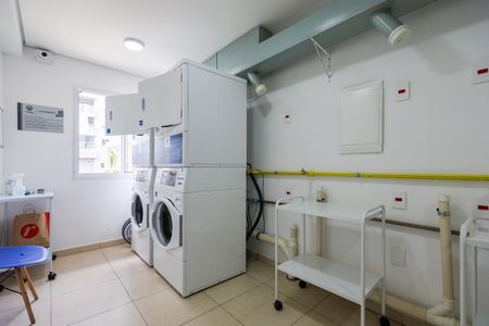 Apartamento para alugar com 42m², 1 quarto e 1 vaga Apartamento para alugar com 42m², 1 quarto e 1 vagaLavanderia