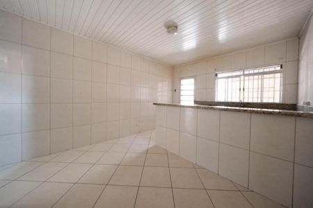 Casa para alugar com 250m², 3 quartos e 2 vagasCozinha