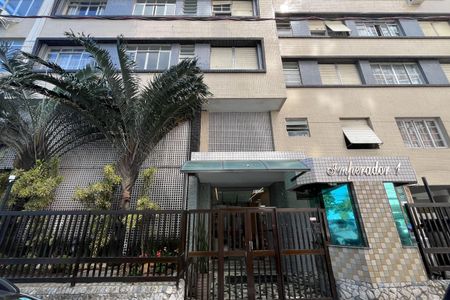 Apartamento para alugar com 100m², 2 quartos e sem vaga Apartamento para alugar com 100m², 2 quartos e sem vagaFachada