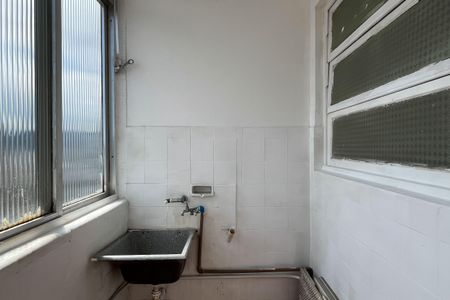 Apartamento para alugar com 100m², 2 quartos e sem vaga Apartamento para alugar com 100m², 2 quartos e sem vagaÁrea de Serviço