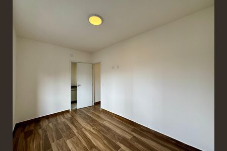 Apartamento à venda com 57m², 2 quartos e 1 vaga Apartamento à venda com 57m², 2 quartos e 1 vagaQuarto