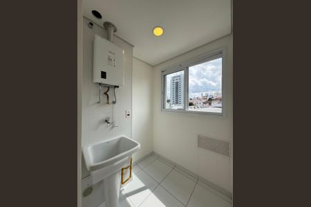 Apartamento à venda com 57m², 2 quartos e 1 vaga Apartamento à venda com 57m², 2 quartos e 1 vagaÁrea de serviço