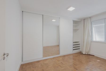 Quarto 1 de apartamento para alugar com 2 quartos, 120m² em Cerqueira César, São Paulo