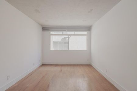 Sala de apartamento para alugar com 2 quartos, 120m² em Cerqueira César, São Paulo