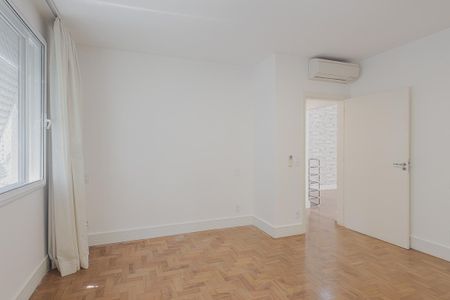 Apartamento para alugar com 120m², 2 quartos e 1 vaga Apartamento para alugar com 120m², 2 quartos e 1 vagaQuarto 1