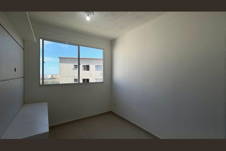 Apartamento para alugar com 2 quartos, 42m² em Jardim do Lago, São Paulo