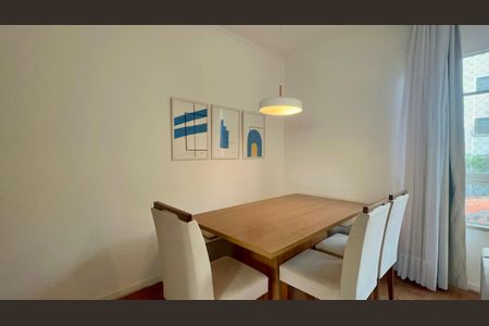 Apartamento à venda com 100m², 2 quartos e 1 vagaSala