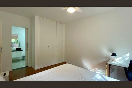 Apartamento à venda com 100m², 2 quartos e 1 vagaSuite