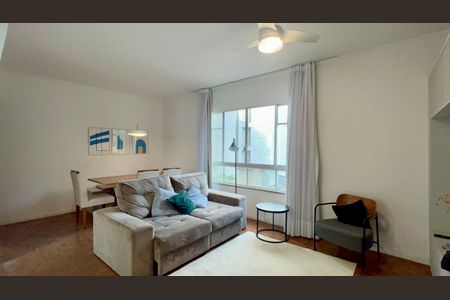 Apartamento à venda com 100m², 2 quartos e 1 vagaSala