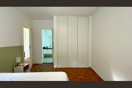 Apartamento à venda com 100m², 2 quartos e 1 vagaSuite