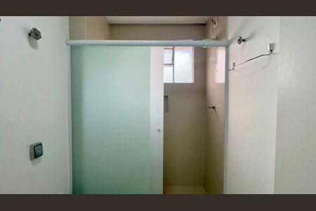Apartamento à venda com 100m², 2 quartos e 1 vagaBanheiro da Suíte