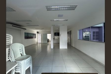 Apartamento à venda com 40m², 2 quartos e 1 vagaÁrea comum