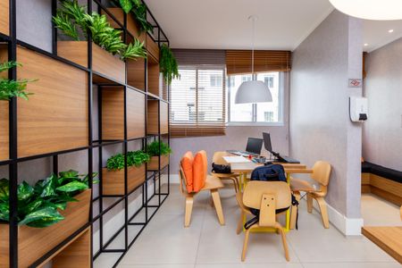 Apartamento para alugar com 38m², 2 quartos e sem vaga Apartamento para alugar com 38m², 2 quartos e sem vagaSalão de Estudos