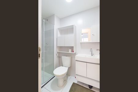 Apartamento para alugar com 38m², 2 quartos e sem vaga Apartamento para alugar com 38m², 2 quartos e sem vagaBanheiro