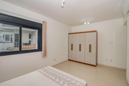 Suíte de apartamento à venda com 1 quarto, 53m² em Vila Ipiranga, Porto Alegre