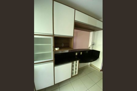 Quarto de apartamento para alugar com 2 quartos, 70m² em Menino Deus, Porto Alegre