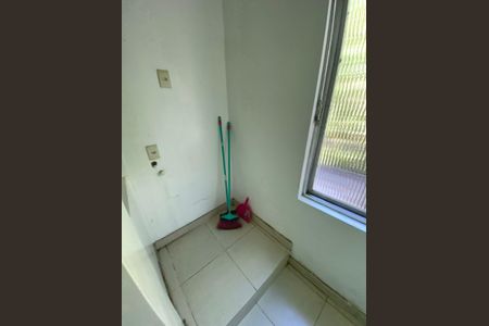 Apartamento à venda com 70m², 2 quartos e sem vaga Apartamento à venda com 70m², 2 quartos e sem vagaÁrea de serviço