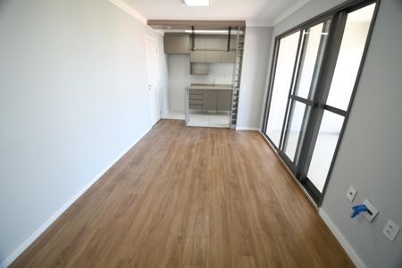 Sala de apartamento à venda com 2 quartos, 67m² em Jardim Brasil, Campinas