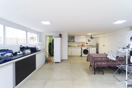 Casa de condomínio para alugar com 350m², 3 quartos e 2 vagas