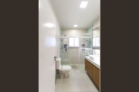 Casa de condomínio para alugar com 350m², 3 quartos e 2 vagas