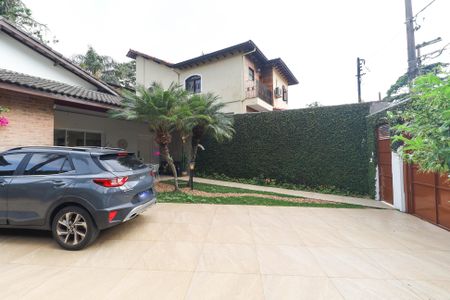 Casa de condomínio para alugar com 350m², 3 quartos e 2 vagas