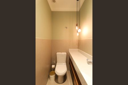 Casa de condomínio para alugar com 350m², 3 quartos e 2 vagas