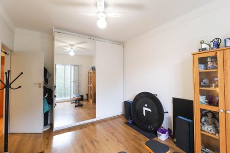 Casa de condomínio para alugar com 350m², 3 quartos e 2 vagas