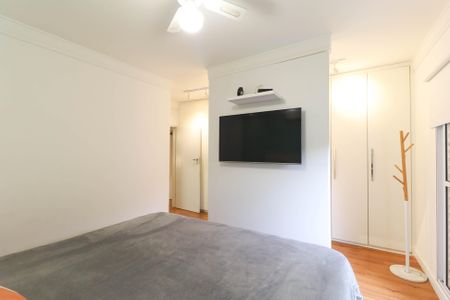 Casa de condomínio para alugar com 350m², 3 quartos e 2 vagas